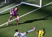 IM体育平台-姆巴佩迎来十赛季出色发挥，IG观众热烈欢呼！