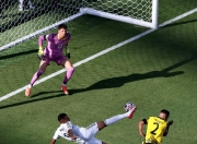 IM体育平台-姆巴佩迎来十赛季出色发挥，IG观众热烈欢呼！